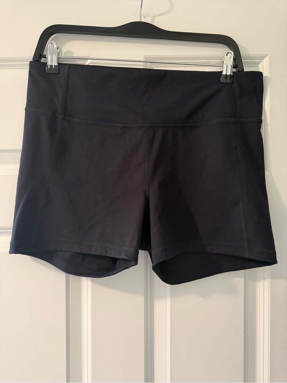 All In Motion Women’s Mid-Rise Performance Shorts